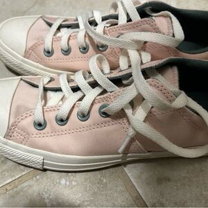 Converse Unisex Chuck Taylor All Star Madison Ox Low Canvas Shoes Size 8